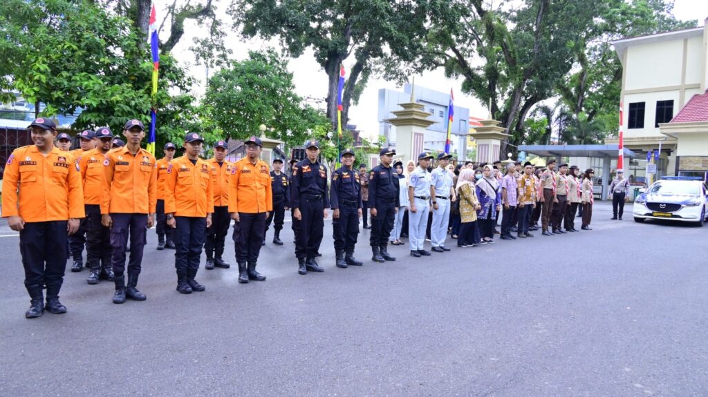 Dalam Rangka Pengamatan Mudik Lebaran 1446 H,Polda Jambi Gelar Apel Operasi Ketupat.