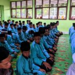 MTsN 2 Tanjabtim Sholat Dhuha Berjamaah Dan Baca Yasin Serta Tahlil.
