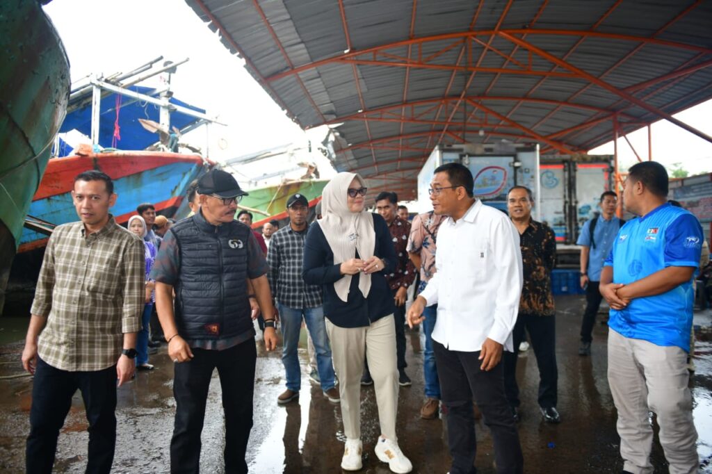 Kesuksesan Nelayan Indramayu Menarik Perhatian Bupati Tanjabtim Dilla.