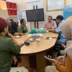 Tuntut Perbaikan Layanan Informasi Dan Dugaan Maladministrasi, AWaSI Jambi Geruduk Kantor PLN.