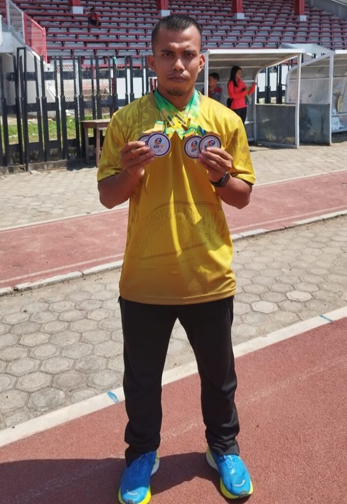 Ade Mardian Syahputra, S.Or Guru SDN 165/X Catur Rahayu Sumbang Empat Medali Untuk Tanjab Timur